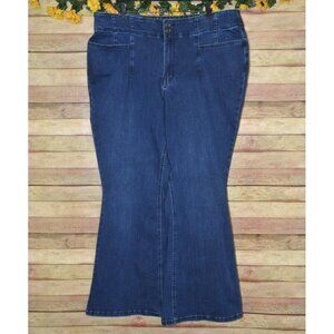 Maurices Women's Plus 24W Super Highrise Flare Leg Jeans Stretch Denim Casual Co